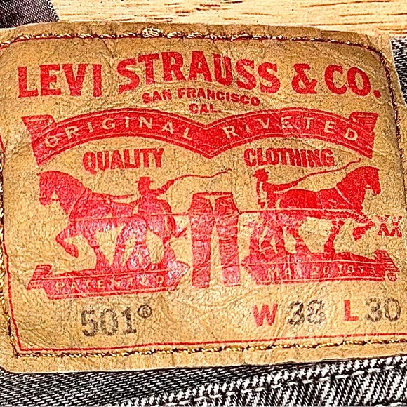 Vintage early 90’s Levi’s Button Fly 501 jeans 38x30 used - Picture 2 of 6